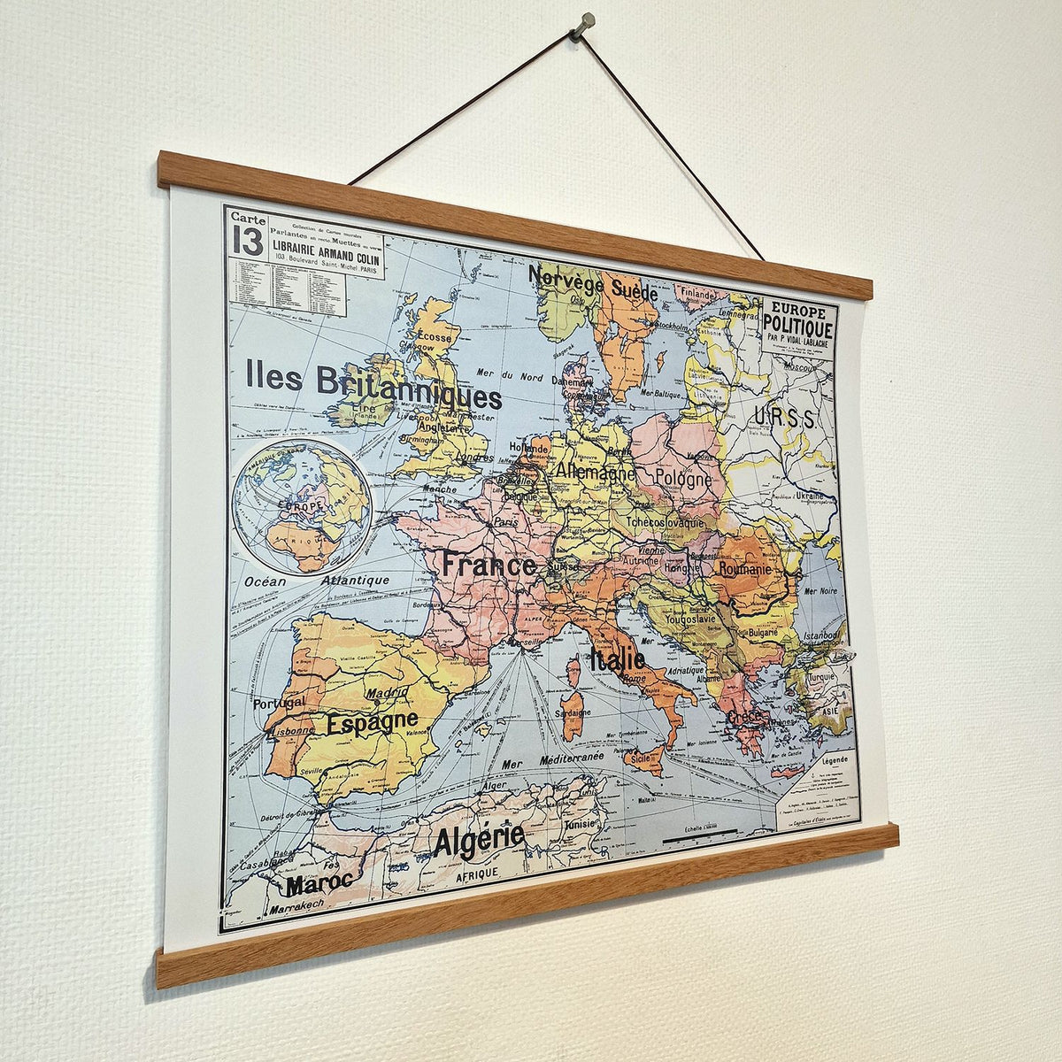 Affiche 60 x 50 cm sur POSTER PAPIER 150 g/m² satiné avec ou sans PORTE AFFICHE MAGNETIQUE EN BOIS - EN STOCK ENVOI RAPIDE