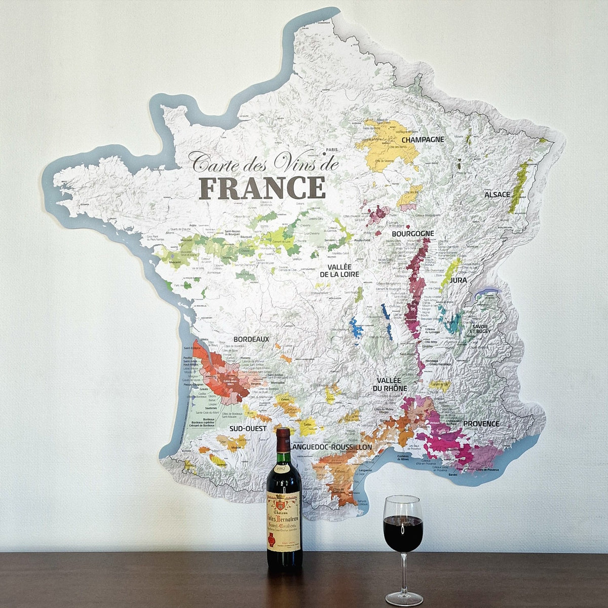 Carte des Vins de France - 120 cm - forme de l'hexagone - Bouteille Verre