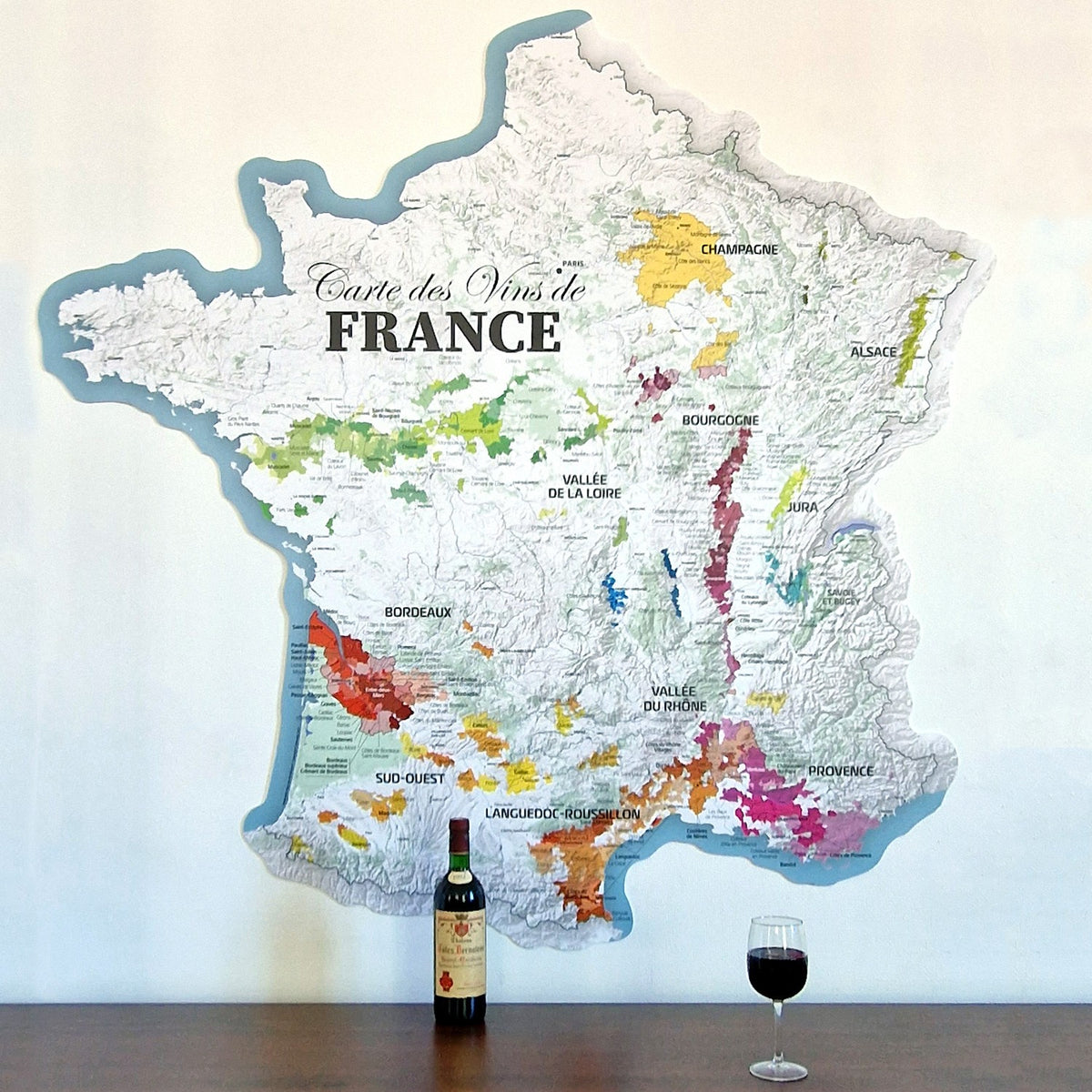 Carte des Vins de France - 150 cm (forme de l'hexagone) - Bouteille Verre