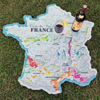 Carte des Vins de France - 85 cm (forme de l'hexagone) - dans l'herbe